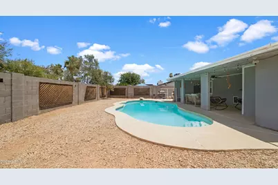 3624 E Captain Dreyfus Avenue, Phoenix, AZ 85032 - Photo 3
