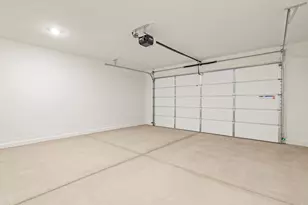 2569 E Vintage Dr, San Tan Valley, AZ 85143 - Photo 13
