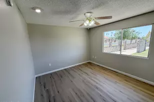 13640 N Silverbell Dr, Sun City, AZ 85351 - Photo 7