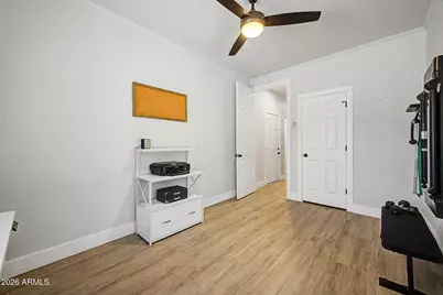 23210 N 72nd Avenue, Glendale, AZ 85310 - Photo 31