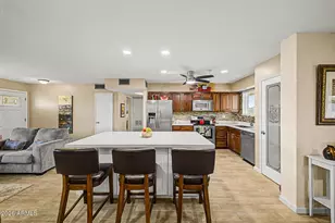 10345 W Andover Ave, Sun City, AZ 85351 - Photo 11