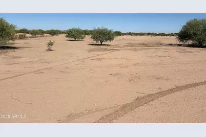 3200 N Juniper Drive #14, Eloy, AZ 85131 - Photo 1