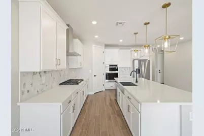 326 W Flatiron Trail, Apache Junction, AZ 85120 - Photo 5