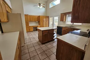 1543 N San Juan Capistrano Dr, Sierra Vista, AZ 85635 - Photo 15