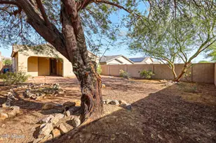 20867 W Elm Way, Buckeye, AZ 85396 - Photo 37