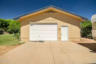 6801 W Surrey Ave, Peoria, AZ 85381 - Photo 47