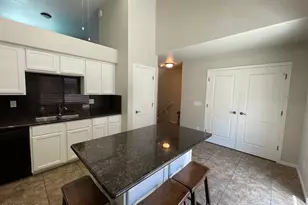330 S Farmer Ave, Tempe, AZ 85281 - Photo 7