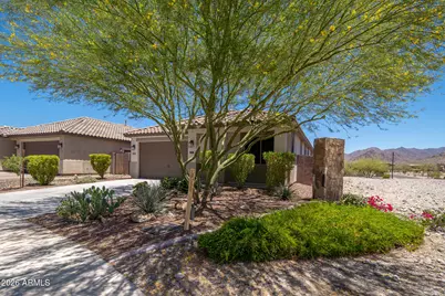 8451 S 164th Drive, Goodyear, AZ 85338 - Photo 3