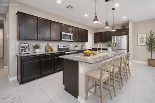 8451 S 164th Dr, Goodyear, AZ 85338 - Photo 11