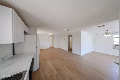 7242 S 41st Street, Phoenix, AZ 85042 - Photo 15