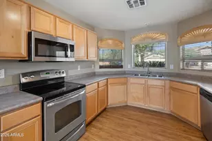 29212 N 22nd Ln, Phoenix, AZ 85085 - Photo 3