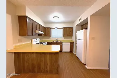 757 S Vineyard --, Mesa, AZ 85210 - Photo 3