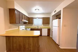 757 S Vineyard, Mesa, AZ 85210 - Photo 3