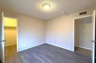 757 S Vineyard, Mesa, AZ 85210 - Photo 11