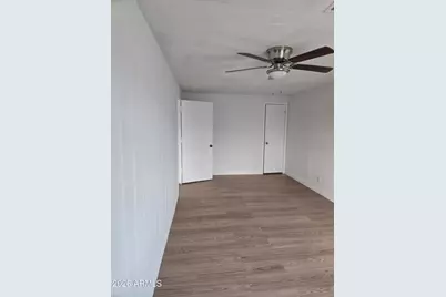 1929 N 69th Drive, Phoenix, AZ 85035 - Photo 3