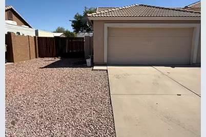 10781 W Robin Lane W, Peoria, AZ 85373 - Photo 17