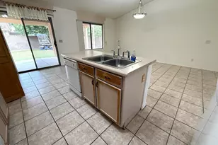 10781 W Robin Ln W, Peoria, AZ 85373 - Photo 5