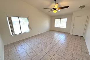 10781 W Robin Ln W, Peoria, AZ 85373 - Photo 3