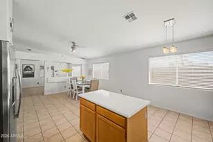 2863 W Muriel Dr, Phoenix, AZ 85053 - Photo 13
