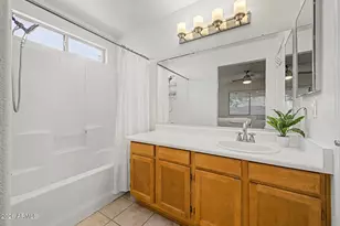 2863 W Muriel Dr, Phoenix, AZ 85053 - Photo 13