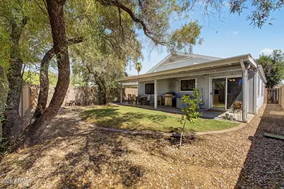 2863 W Muriel Drive, Phoenix, AZ 85053 - Photo 23