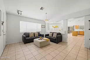 2863 W Muriel Dr, Phoenix, AZ 85053 - Photo 7