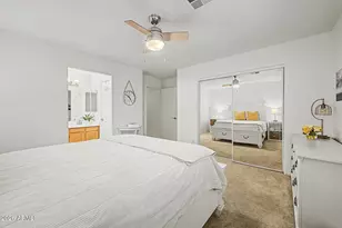 2863 W Muriel Dr, Phoenix, AZ 85053 - Photo 15