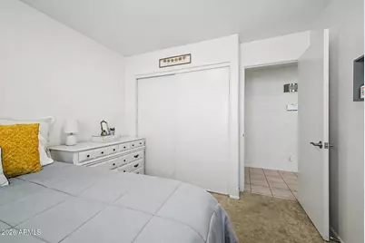 2863 W Muriel Drive, Phoenix, AZ 85053 - Photo 15
