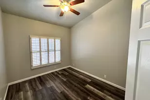 19878 N 90th Ave, Peoria, AZ 85382 - Photo 17
