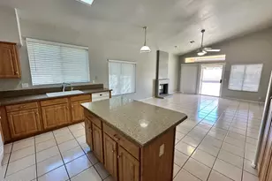 19878 N 90th Ave, Peoria, AZ 85382 - Photo 7
