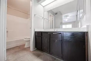 2035 S Elm St, Tempe, AZ 85282 - Photo 13