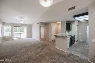 2035 S Elm St, Tempe, AZ 85282 - Photo 7