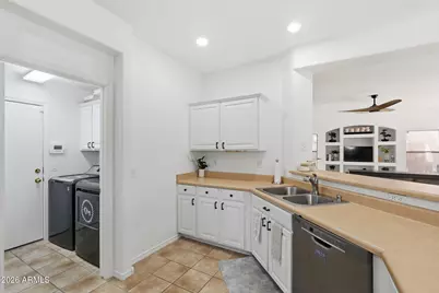 10107 E Kilarea Avenue, Mesa, AZ 85209 - Photo 17