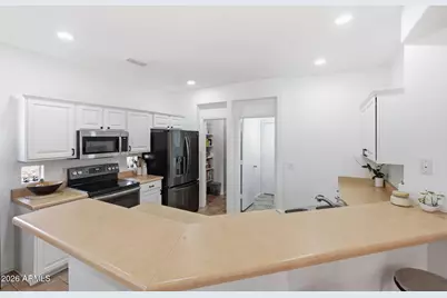 10107 E Kilarea Avenue, Mesa, AZ 85209 - Photo 13
