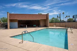 1814 W Frier Dr, Phoenix, AZ 85021 - Photo 17