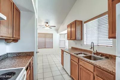 815 E Calle Del Norte --, Chandler, AZ 85225 - Photo 15