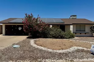 11802 N Hacienda Dr, Sun City, AZ 85351 - Photo 1