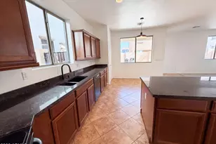 3769 E Flamingo Way, Gilbert, AZ 85297 - Photo 13