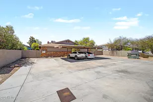 2931 E Beck Ln, Phoenix, AZ 85032 - Photo 29