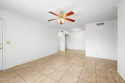 2931 E Beck Lane #1, Phoenix, AZ 85032 - Photo 9
