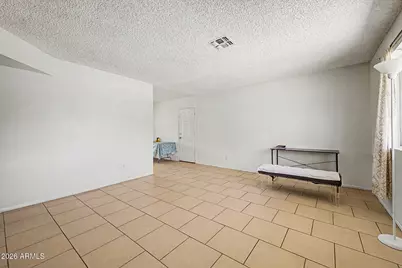 6812 N 65th Avenue, Glendale, AZ 85301 - Photo 5