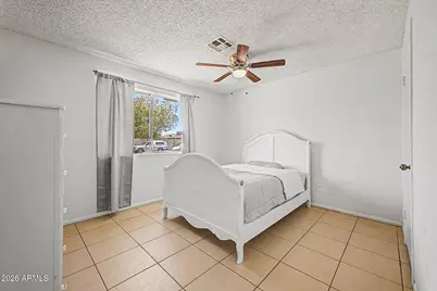 6812 N 65th Avenue, Glendale, AZ 85301 - Photo 11