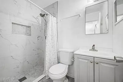 6812 N 65th Avenue, Glendale, AZ 85301 - Photo 13