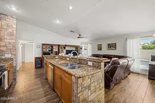 755 W Laguna Azul Ave, Mesa, AZ 85210 - Photo 21