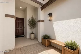 2021 E Indigo Dr, Chandler, AZ 85286 - Photo 5
