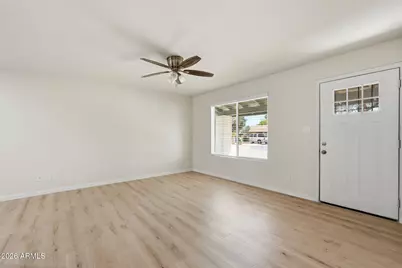612 W Farmdale Avenue, Mesa, AZ 85210 - Photo 5