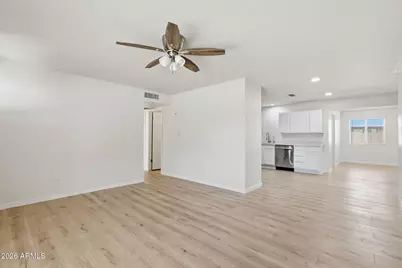 612 W Farmdale Avenue, Mesa, AZ 85210 - Photo 7