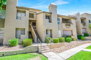 1880 E Morten Ave, Phoenix, AZ 85020 - Photo 1