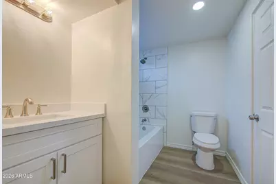206 W Sunland Avenue, Phoenix, AZ 85041 - Photo 13