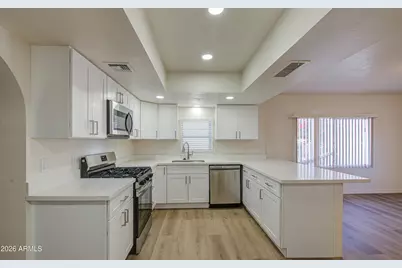 206 W Sunland Avenue, Phoenix, AZ 85041 - Photo 7